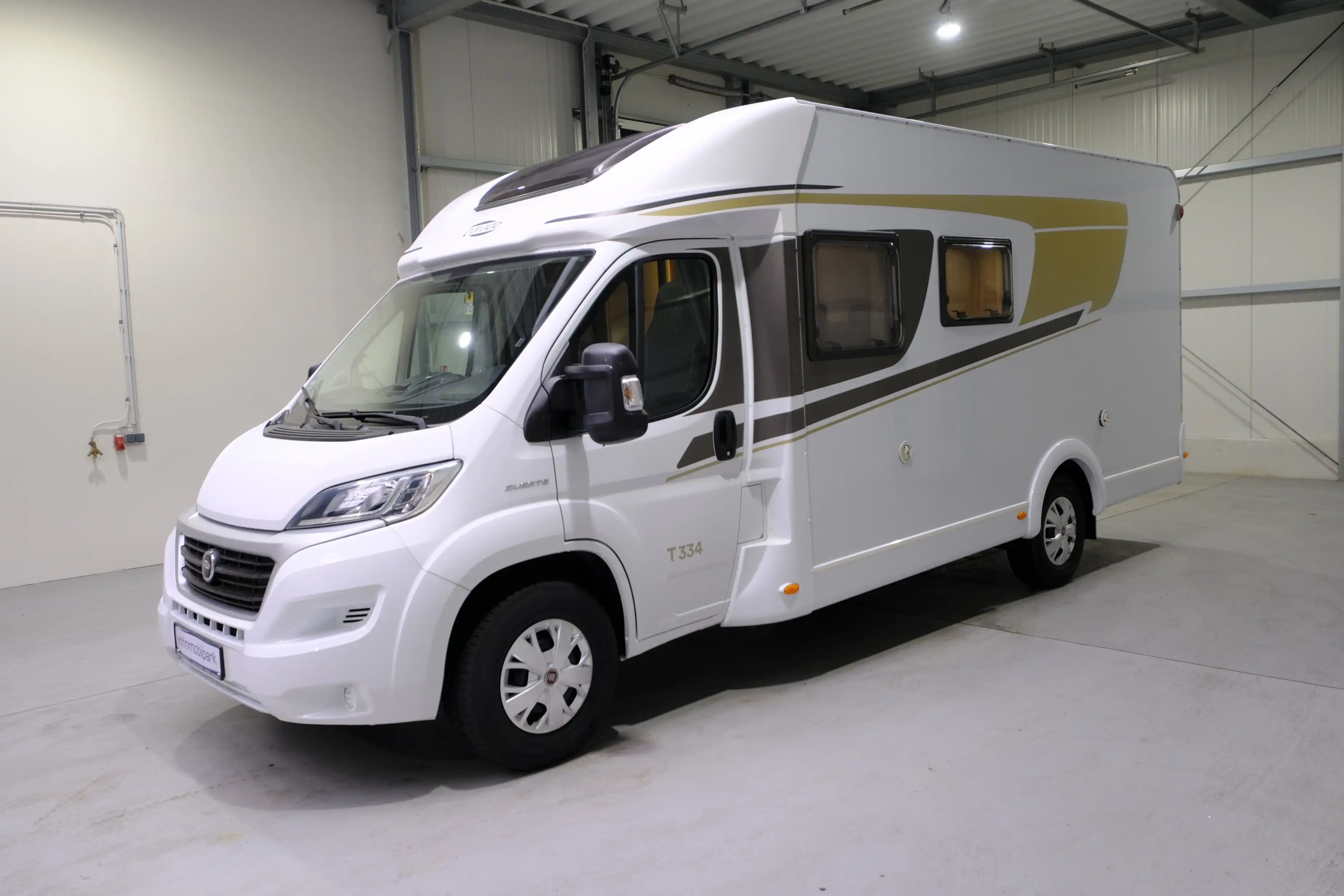 CARADO T 334 - Ansicht 2